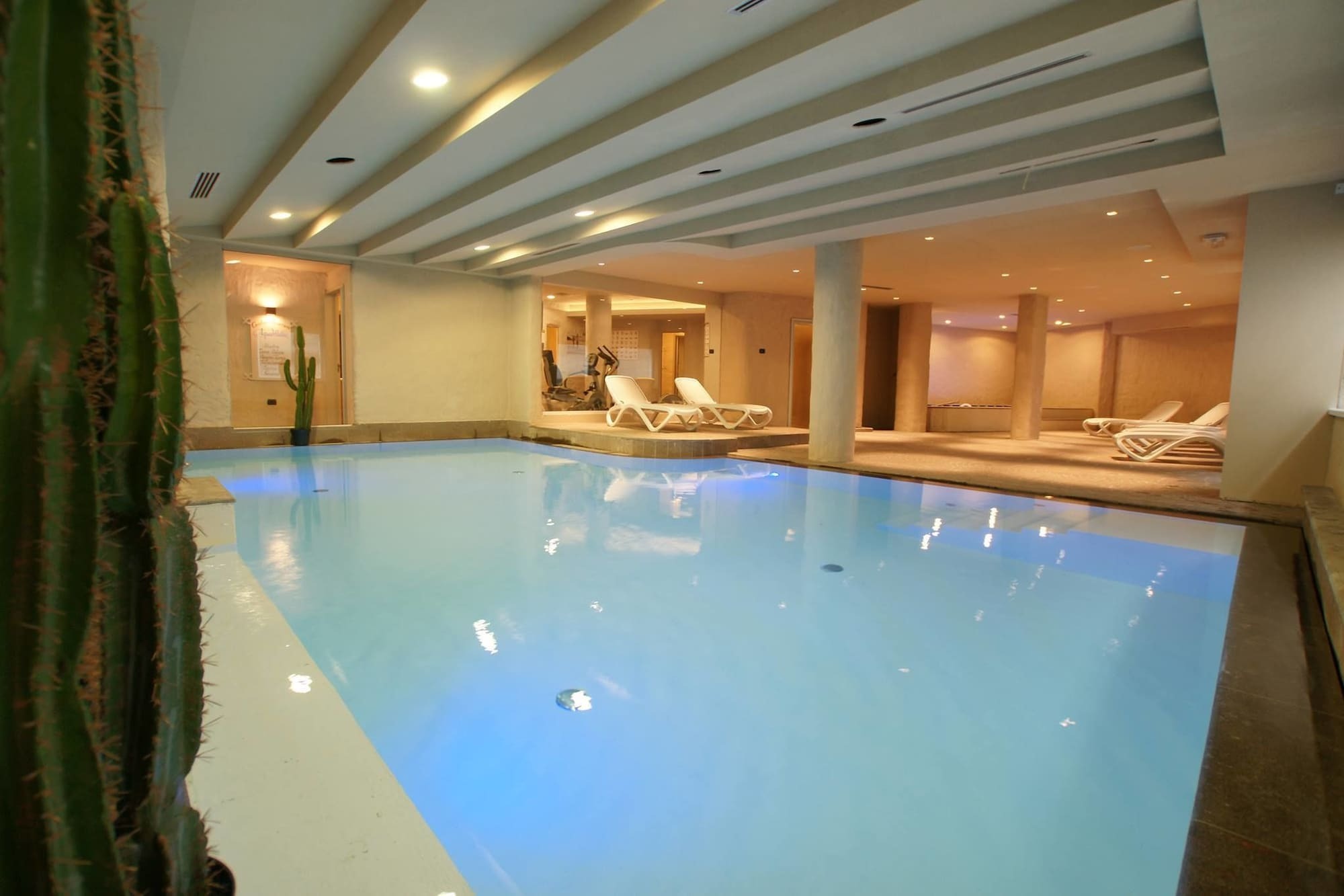 Adler Aparthotel Moena Esterno foto